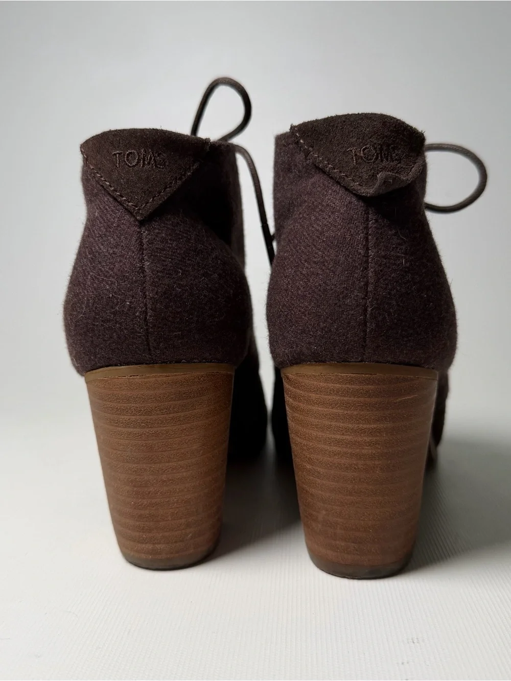 Toms Lunata Lace Up Heeled Bootie - sz 8.5